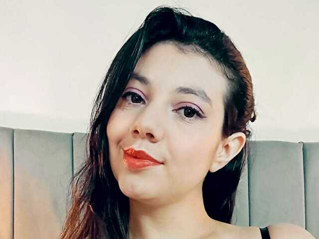 Caromejia's profile - Image n°1