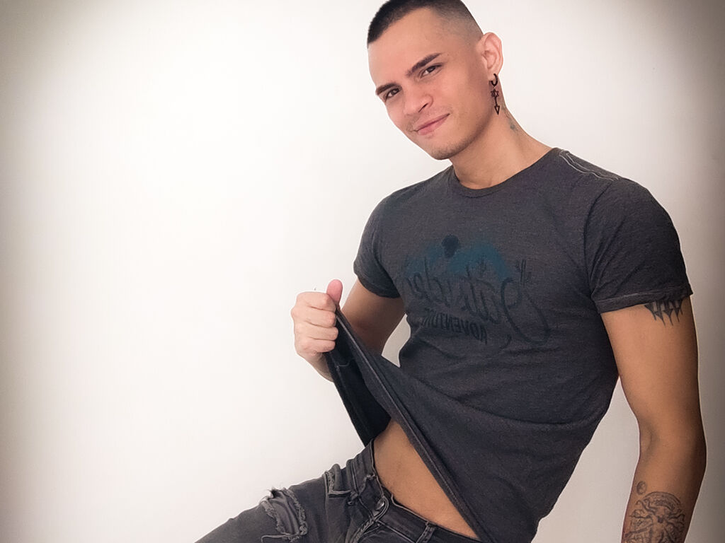 Carrazcoangell's profile - Image n°0