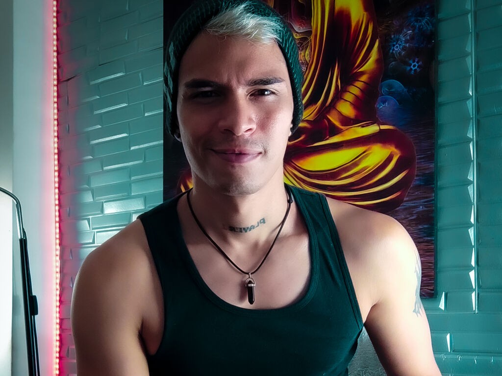 Carrazcoangell's profile - Image n°1