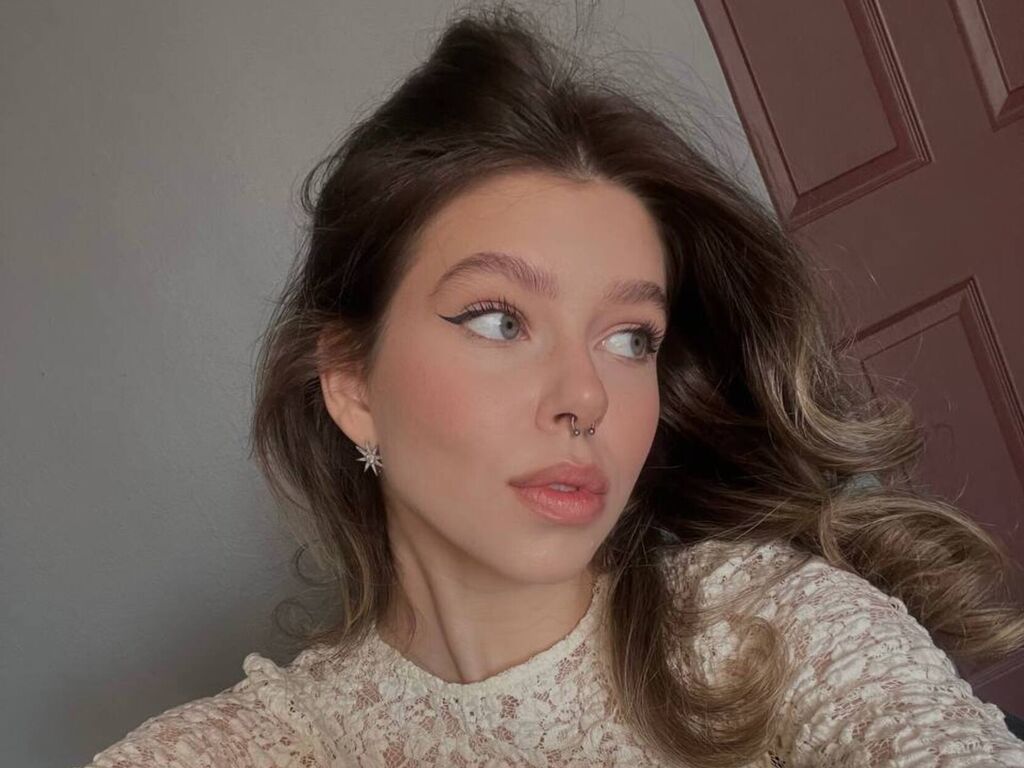 Carriebecker's profile - Image n°0