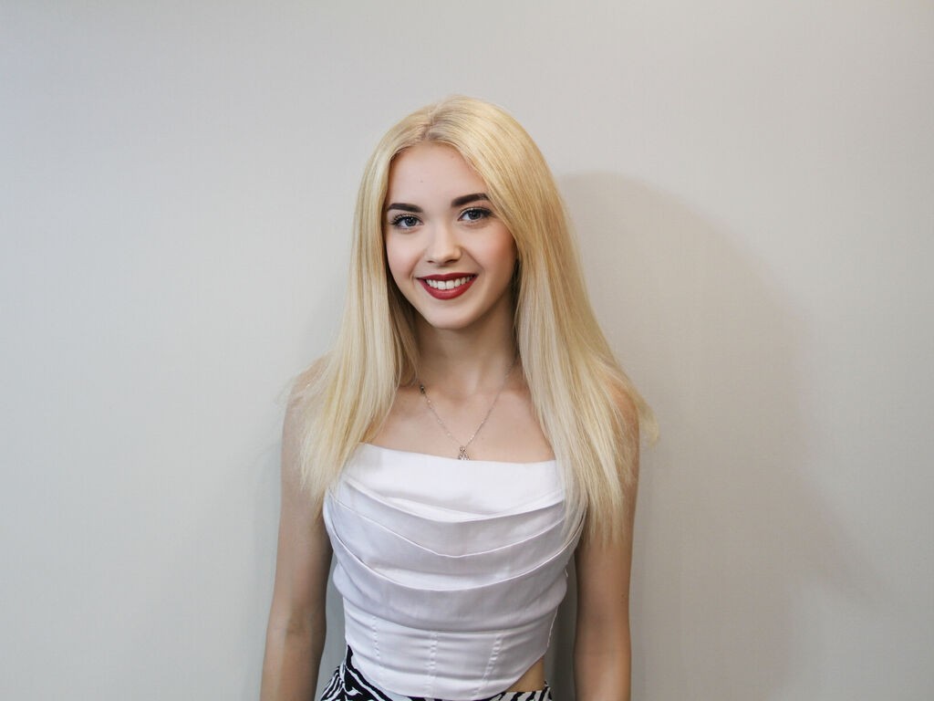 Caseystanford's profile - Image n°0