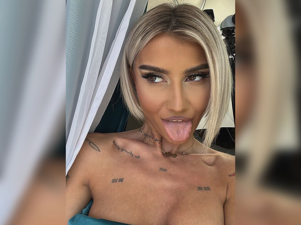Cassiemave's profile - Image n°2