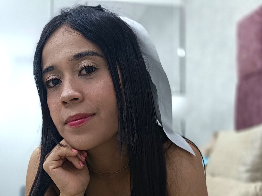 Cassievennet's profile - Image n°1
