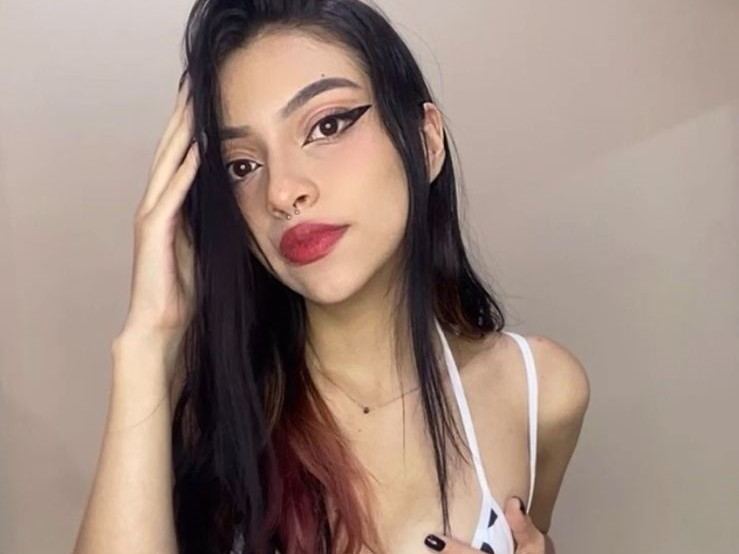 Cassiewatson's profile - Image n°1
