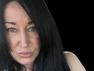 Sexo por webcam con Cassymonet