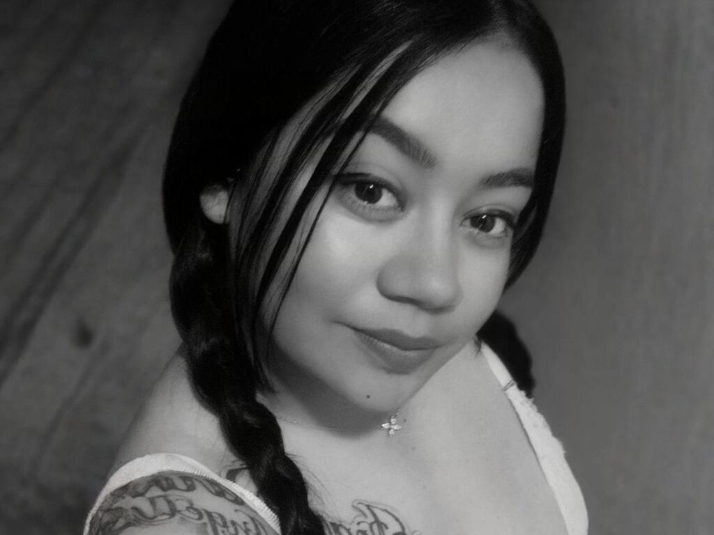 Perfil con Cataleyaember - Imagen  n°1