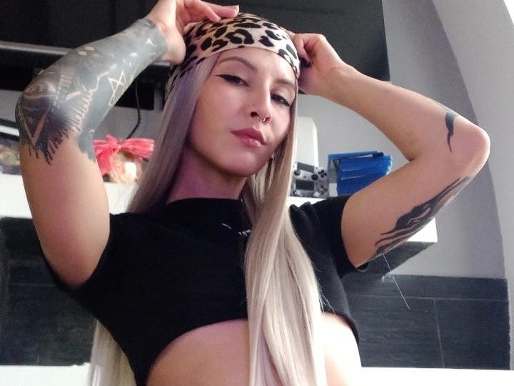 Catblack18's profiel - Afbeelding n°0