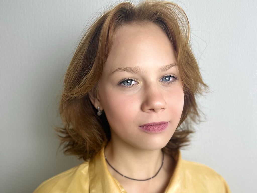 Catebramblett's profile - Image n°0
