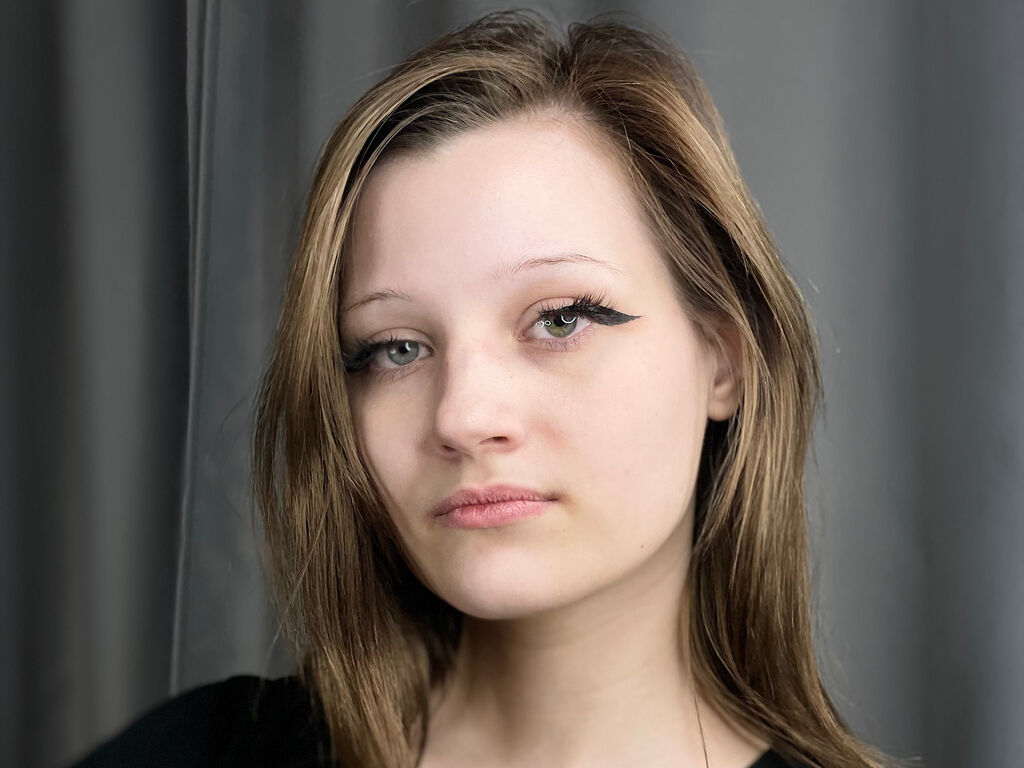 Profil de Cateembury - Photo n°1