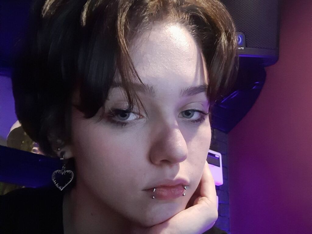 Catherinenguyen's profile - Image n°0