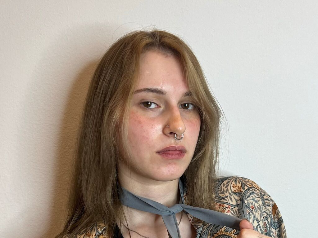 Profil de Cathrynbeamer - Photo n°0