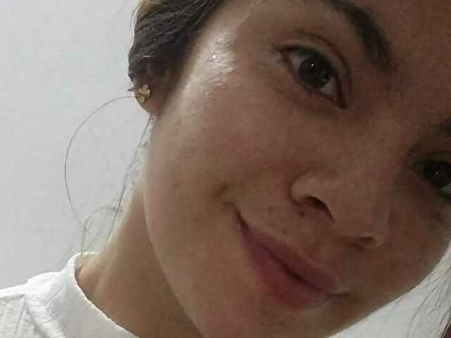 Nahomy's profile - Image n°0