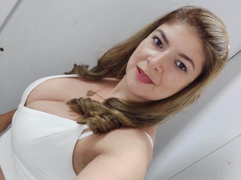 Celeste40's profile - Image n°0