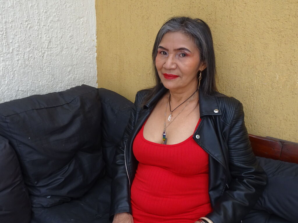 Profil de Celestebaker - Photo n°0