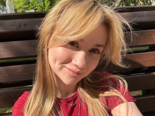 Webcam sex with Celestinevale