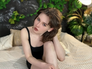 Sexo por webcam con Celinedevaux