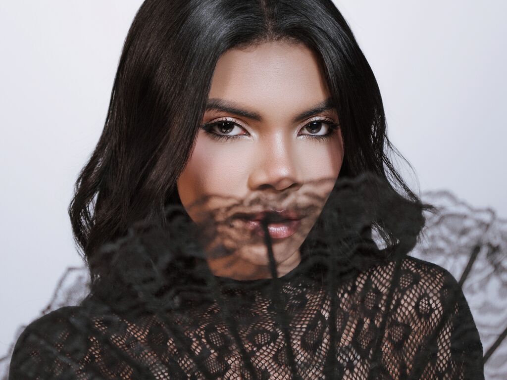 Celinemoretti's profile - Image n°1