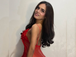 Sexo por webcam con Celistinafinnly