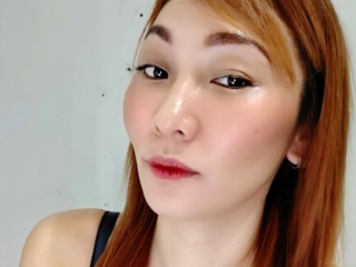 Webcam sex with Chachii