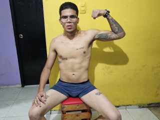 Charlbiigcock's Sexcam