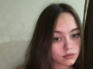 Sexo por webcam con Charleenstrande