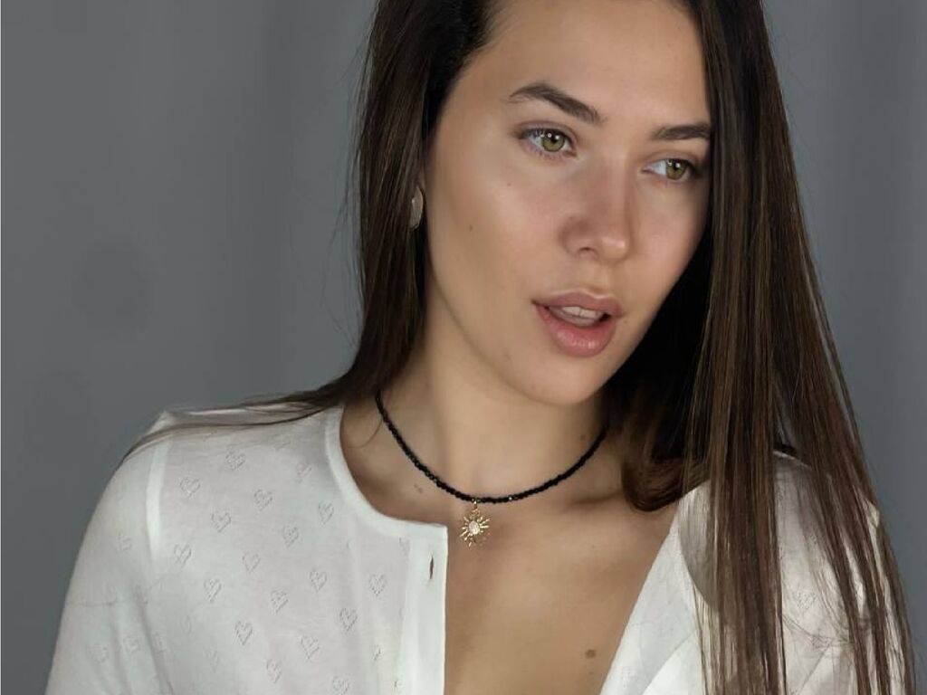 Charleneknow's Profil - Bild n°1