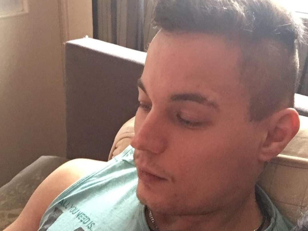 Charles8999's Profil - Bild n°0