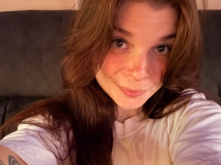 Webcam sex con Charleyysun