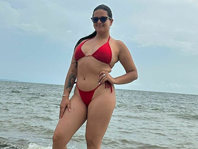 CharlieAmber's profile - Image n°6