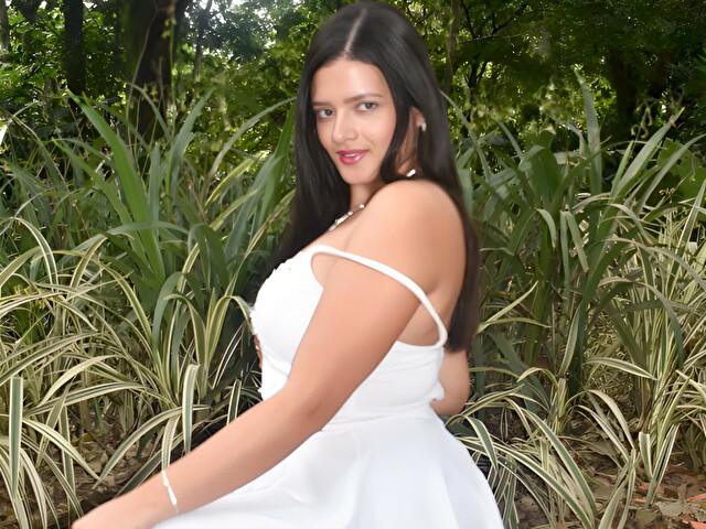 CharlieAmber's profile - Image n°23