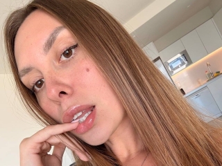 Webcam sex with Charlimonntana