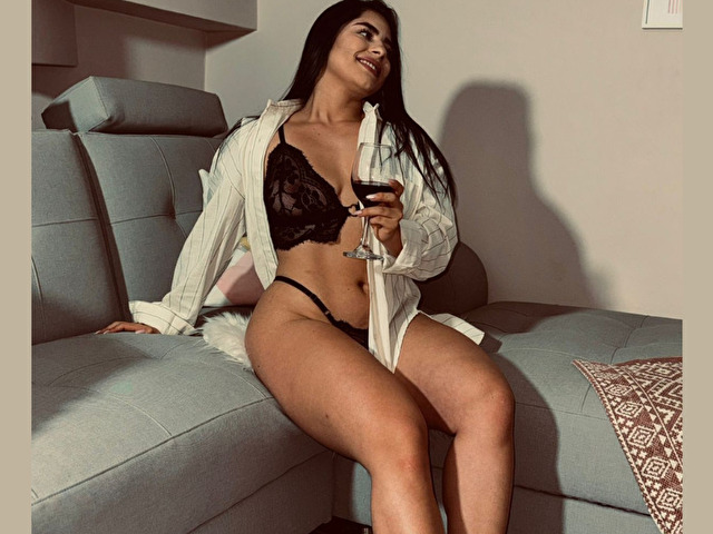 CharlotEvans's profile - Image n°4