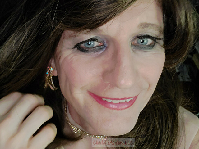 CharlotteAsh's profile - Image n°1