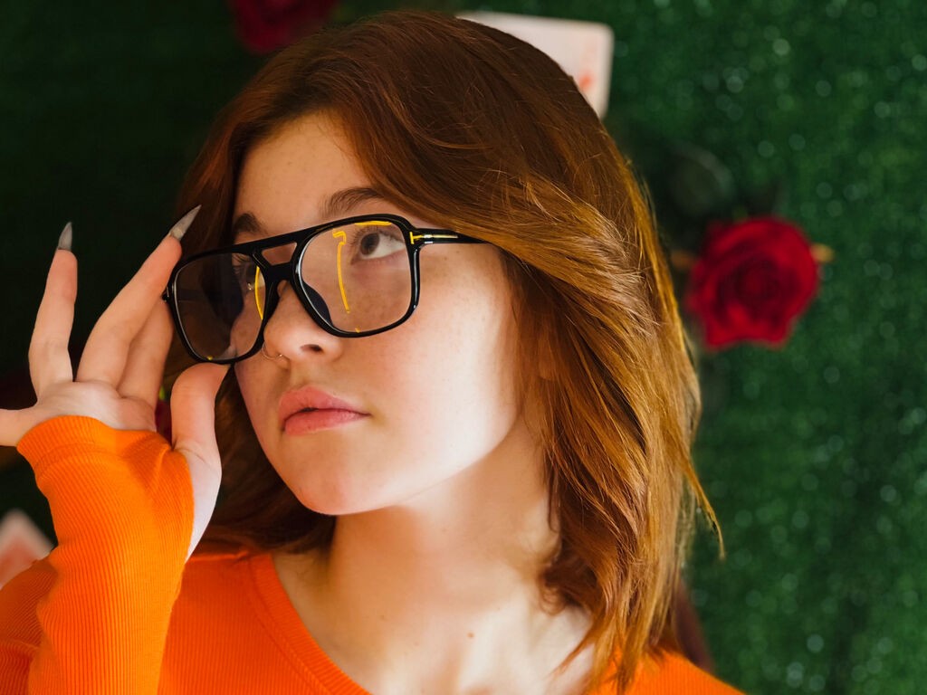 Charlottedenise's profile - Image n°1