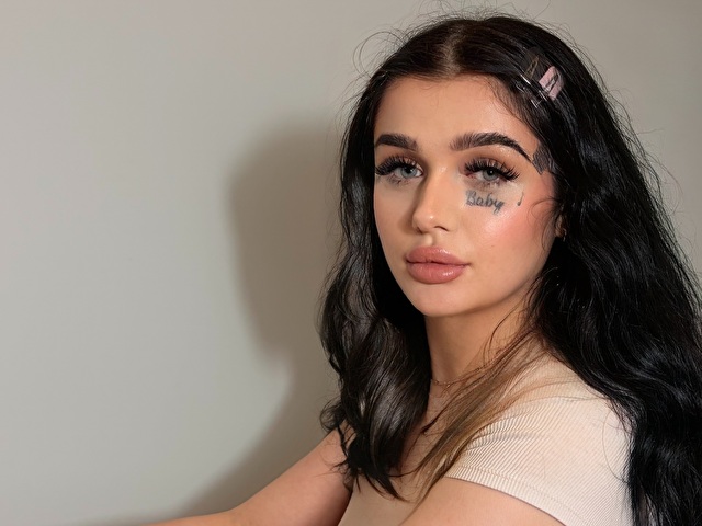 CharlotteHot' profilo - Immagine n°1