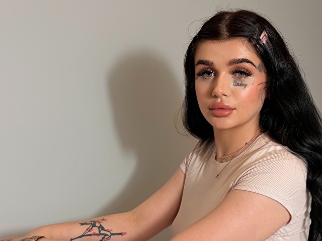 CharlotteHot' profilo - Immagine n°3