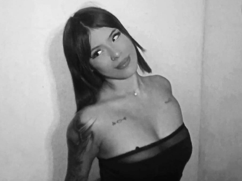 Charlottemitchell's profile - Image n°0