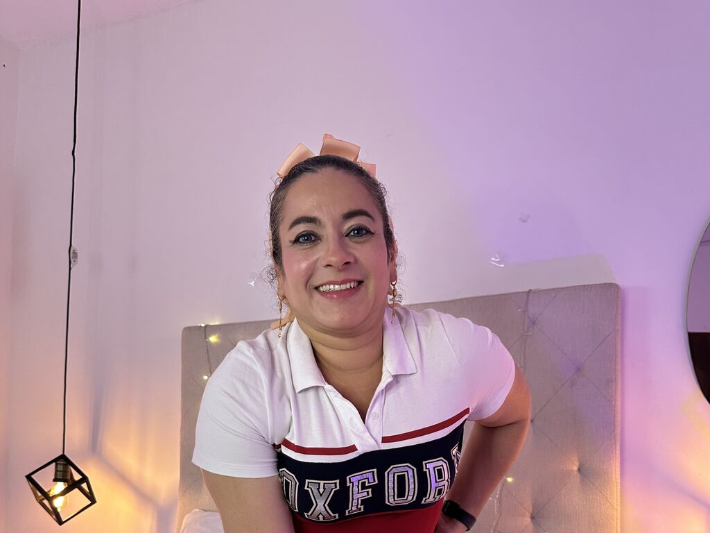 Charlotterodrigz's profile - Image n°0