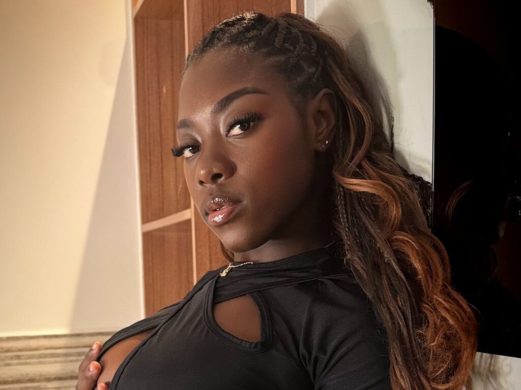 Profil de Charlottestorn - Photo n°2