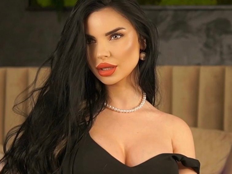 Charmingchrisss's profile - Image n°0