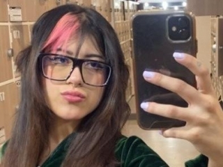 Sexo por webcam con Cheesyhorny22