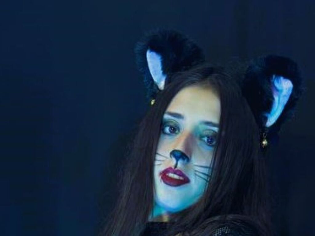 Chelseabelton's profile - Image n°2