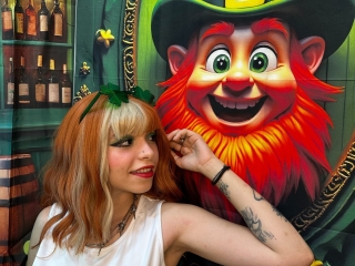 Cherievelvet's Sexcam