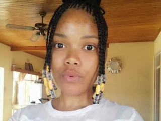 Webcam sex met Cherryhola97x