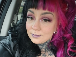 Webcam sex with Cherrylay