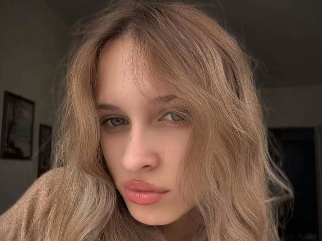 Perfil con Chiamaia - Imagen  n°1