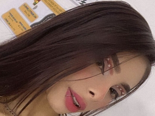 Webcam sex met Chloeaddamss