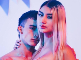 Chloeandjustin77's Sexcam