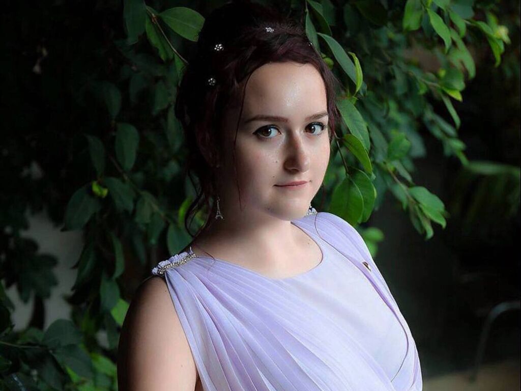 Chloeecollins's profile - Image n°0