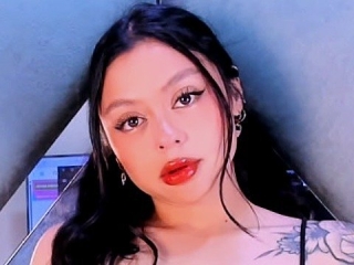 Chloehart19's Sexcam